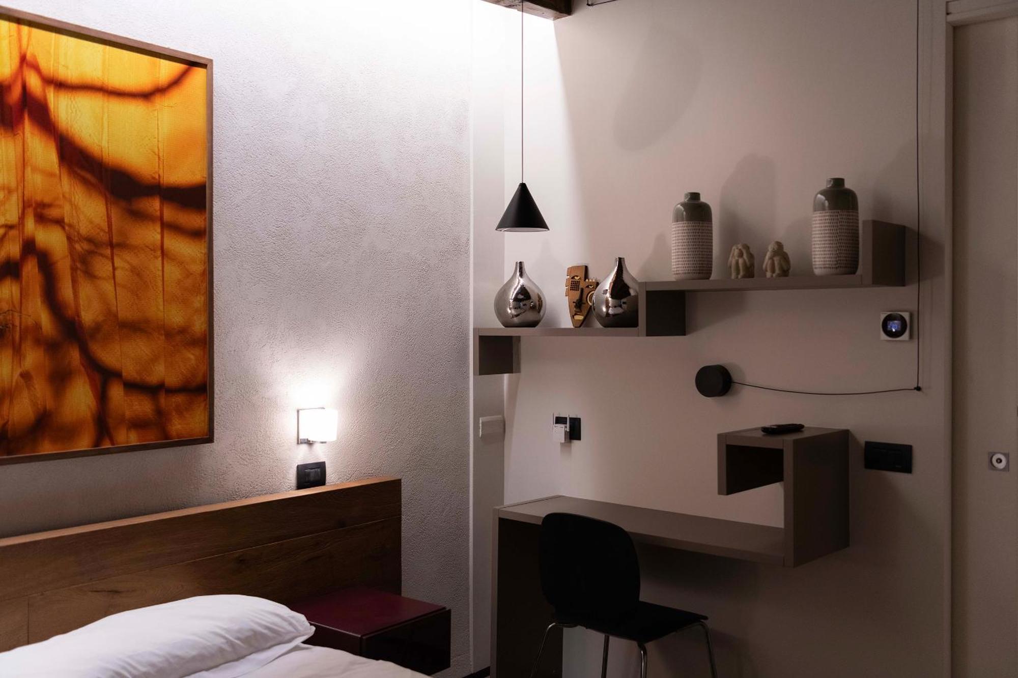 San Gottardo 19 Hotel Milan Exterior photo